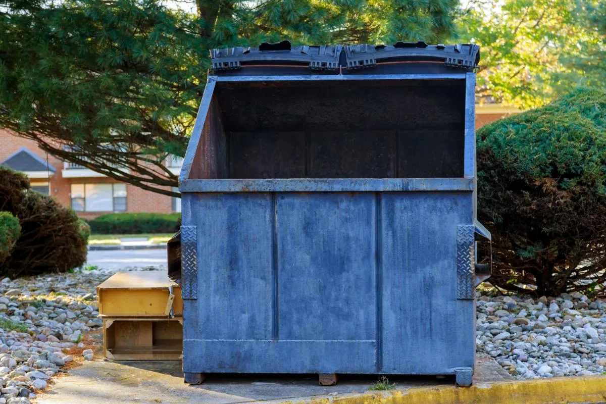 What Materials are Acceptable and Unacceptable for Dumpster Rental in Kissimmee?